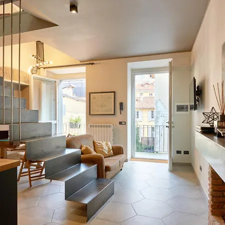 21 Sweet Lägenhet Como